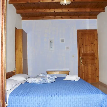 Apartamento Kamares *