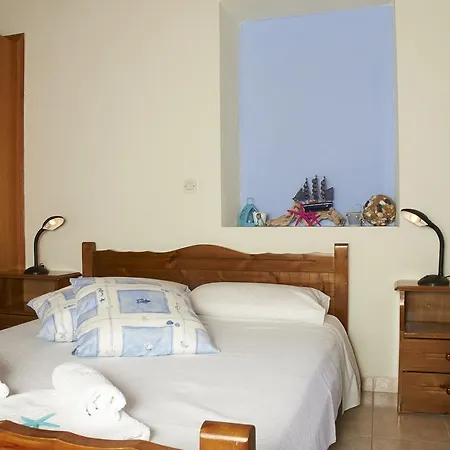 Apartament Kamares *