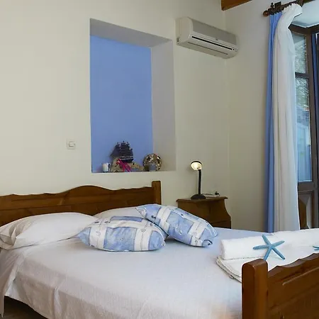 Apartament Kamares *